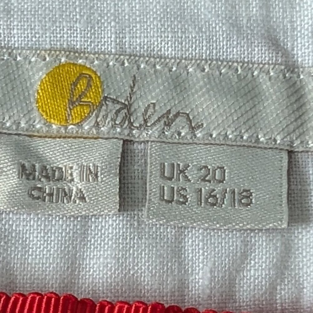 EUC Linen Boden Embroidered Skirt US 16/18 - Picture 3 of 8